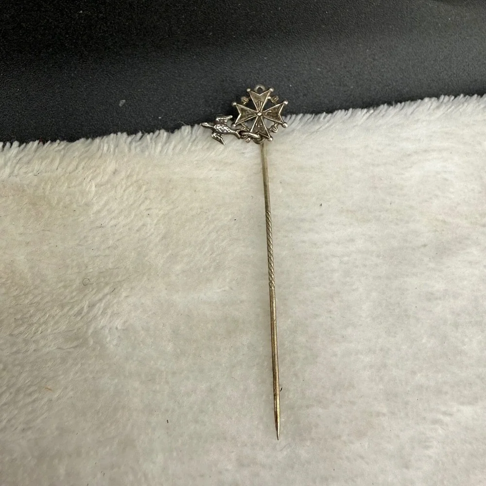 Estate stick pin